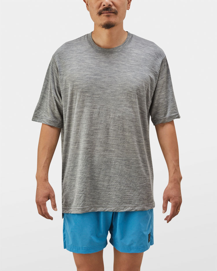 100 Merino Lightcrew Neck 山と道 U L Hike Backpacking 100 Merino Lightcrew Neck 山と道 U L Hike Backpacking