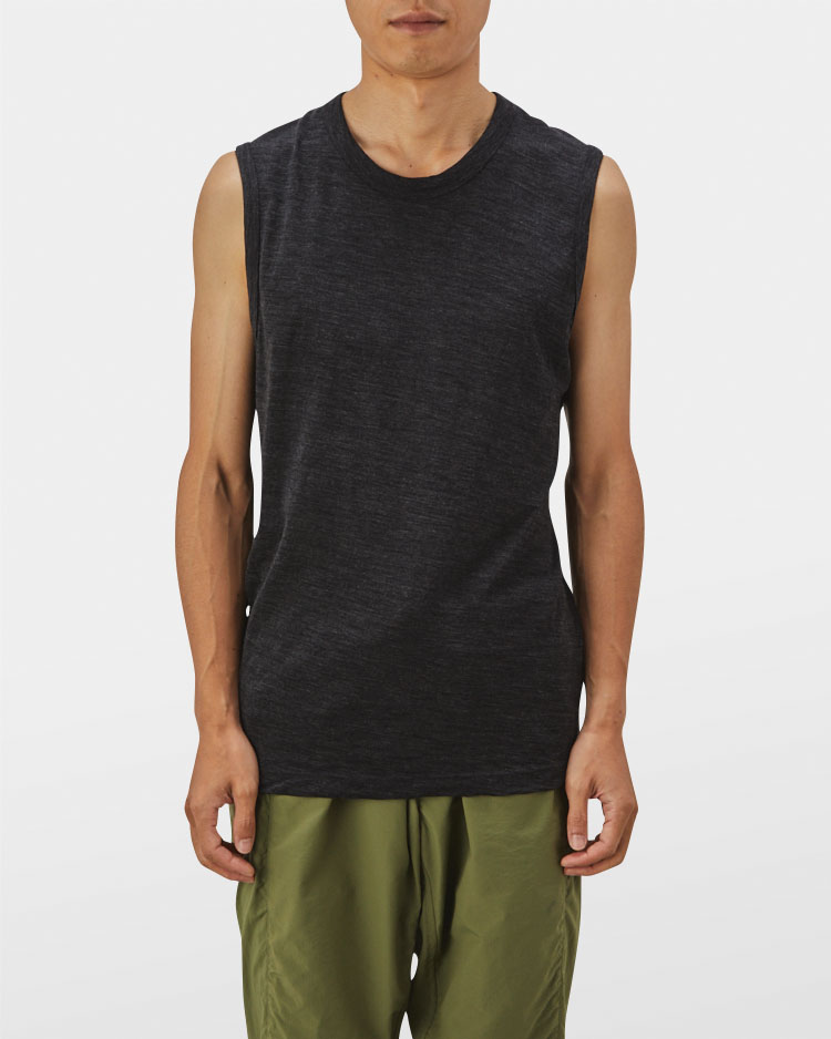 100% Merino LightSleeveless C 2022 | 山と道 U.L. HIKE & BACKPACKING