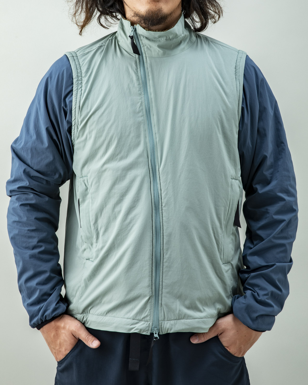 山と道 Light Alpha Vest/Jacket Slate Blue L - library.iainponorogo