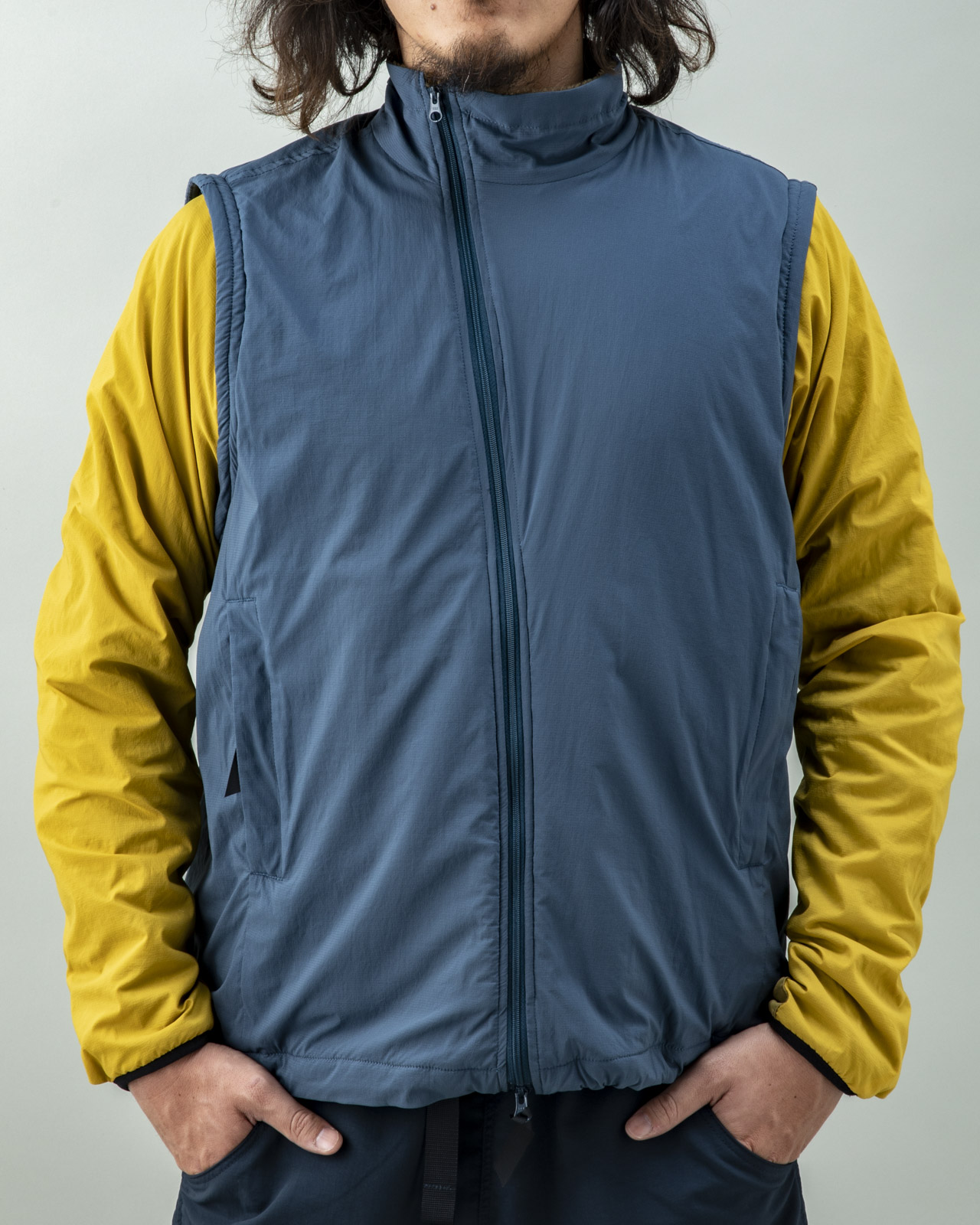 山と道 Light Alpha Vest Jacketの+industriasmorenoymoreno.com