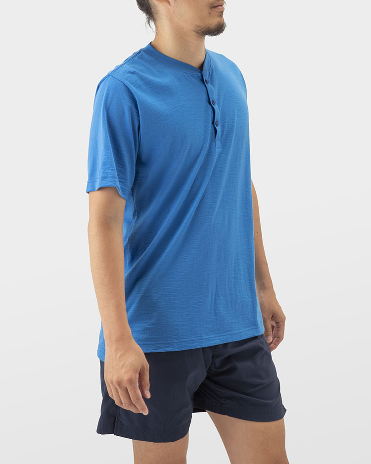 山と道 100% Merino Light Henley
